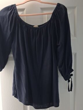 MICHAEL Michael Kors Navy Top Size L.